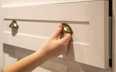 Installing Drawer Pulls and Knobs